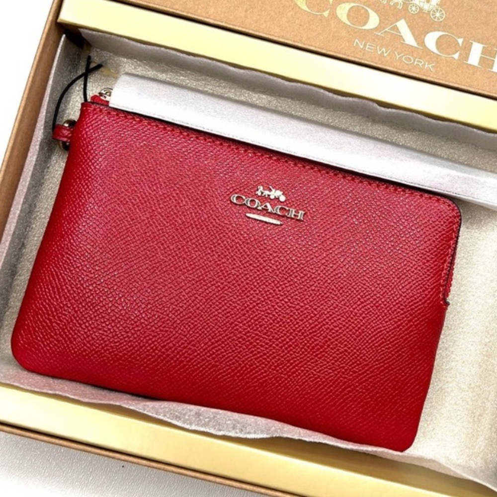 Coach Boxed Red Leather Corner Zip Wristlet with "C" & Shooting Star Charms NWT - Picture 2 of 6